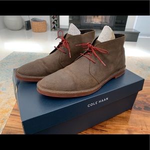 Cole Haan Mens 10.5 Paul Chukka Suede Boots C09565